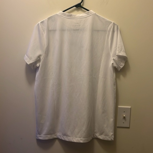 NWOT kids Nike White Short Sleeve Tee with black Swoosh size large+ - Picture 3 of 8